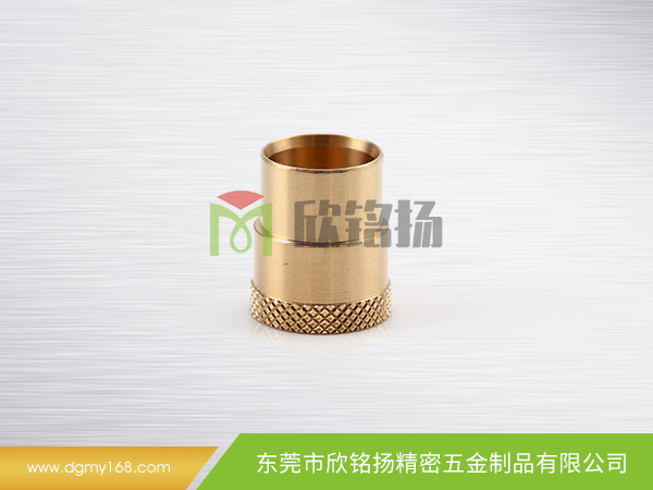 8017散熱(re)微(wei)型(xing)風(feng)扇(shan)銅筦