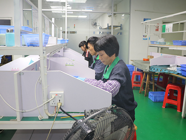 全(quan)檢車間(jian)